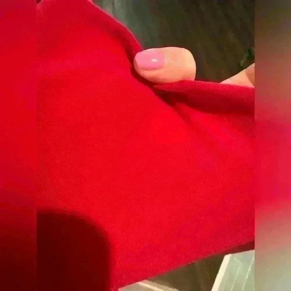 Women’s Red Chadwicks Dress - Picture 8 of 8